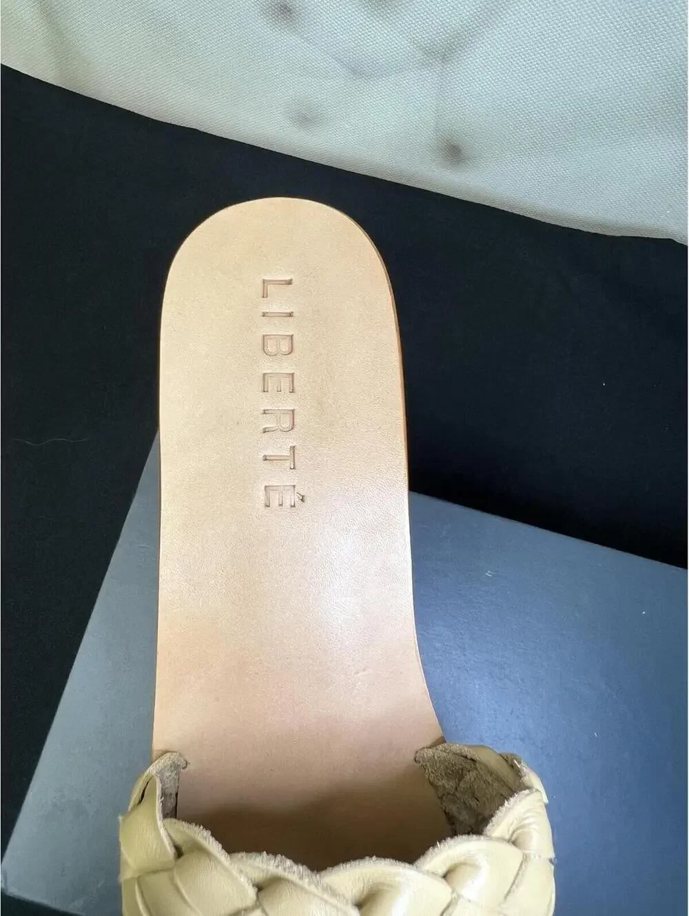 LIBERTE Santorini Leather mules size 10 - Picture 6 of 9